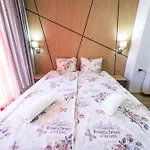 With Sea View Apartmán Sozopol